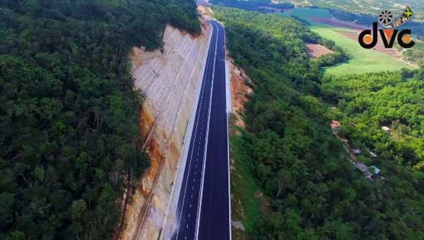 VIDEO: North-South Link of Highway 2000 Completed  The Jamaican Blogs™