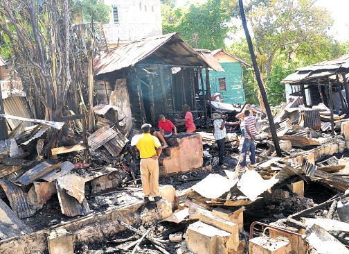 27 people lose homes fire Montego Bay May 2014
