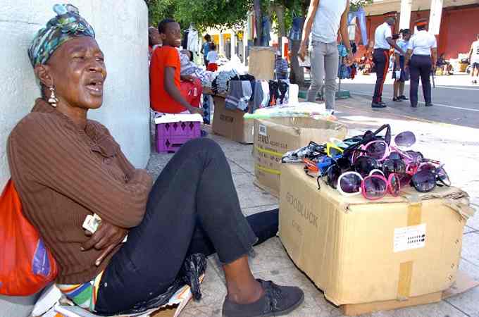 vendors make no money Christmas 2014